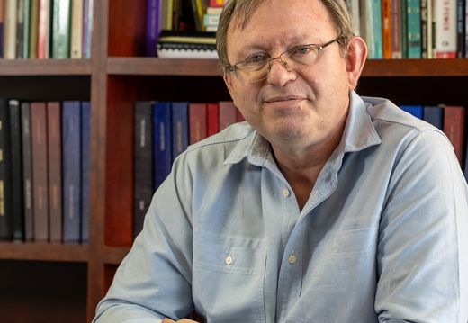 Prof Lochner Marais (7)