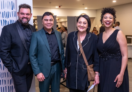 Kaleidoscope   (213)